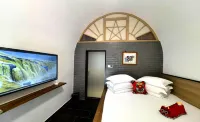 Yan'an Heritage Cave Hotel
