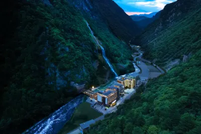 BIPENG SEASONSPRING RESORT Hotels in 