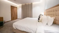 Super Luxury One bedroom Al Aqiq