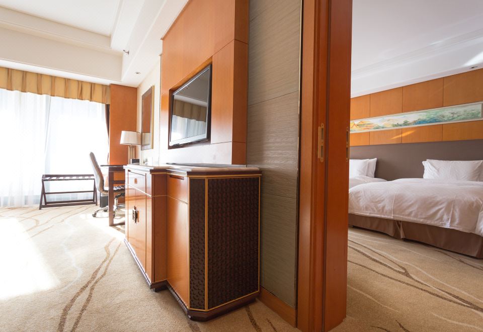 豪华家庭连通房