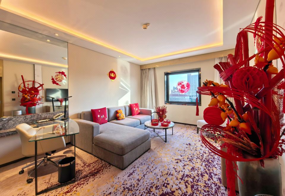 福居亮馬沙龍套房