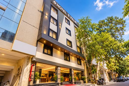 Hotel The 9 Palms Delhi,IGI Airport New Delhi