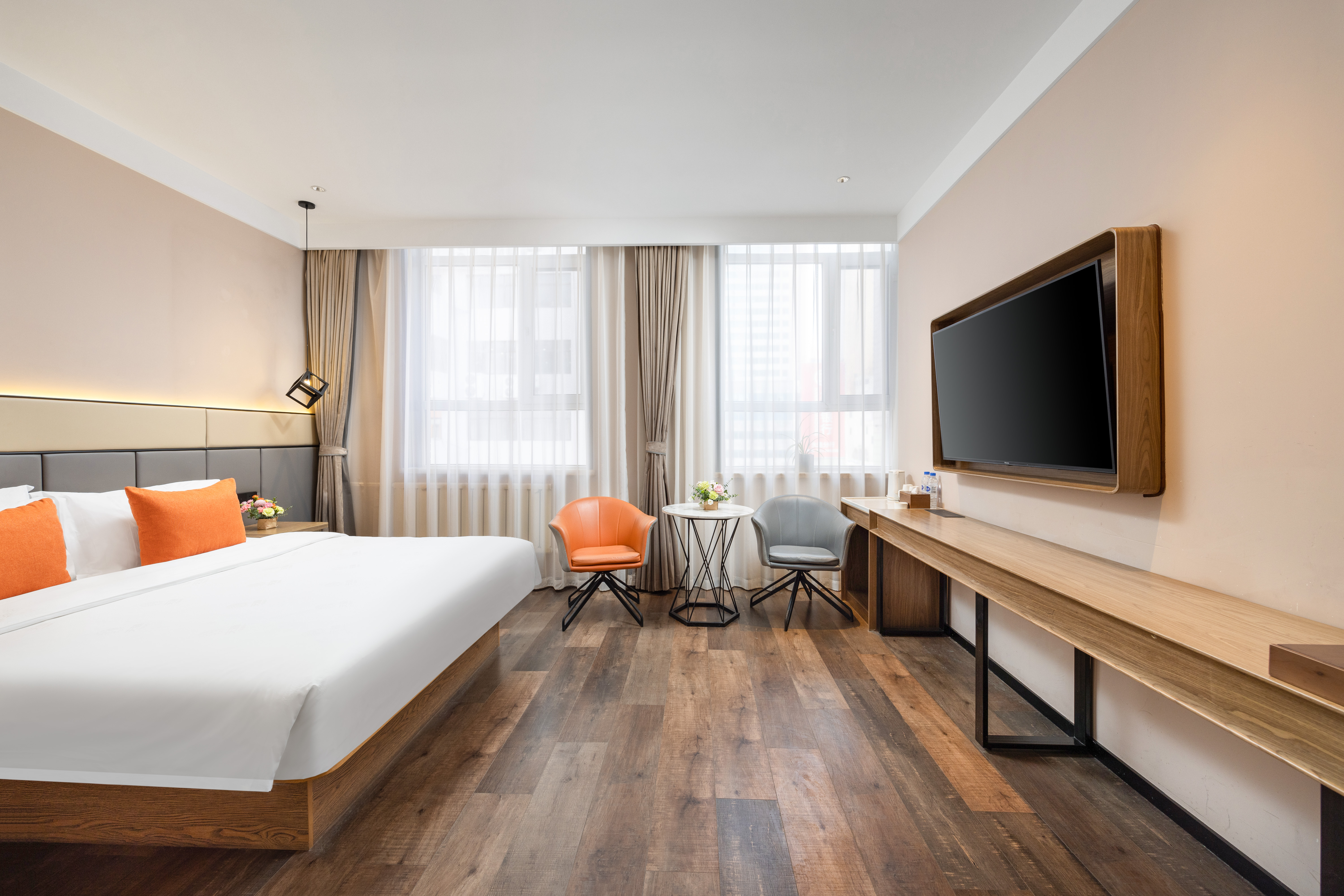 禧悠·漫享逸致大床房【耐喜床品+办公桌椅+静谧空间】