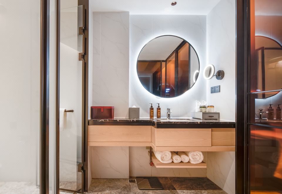 雅痞山景雙床房