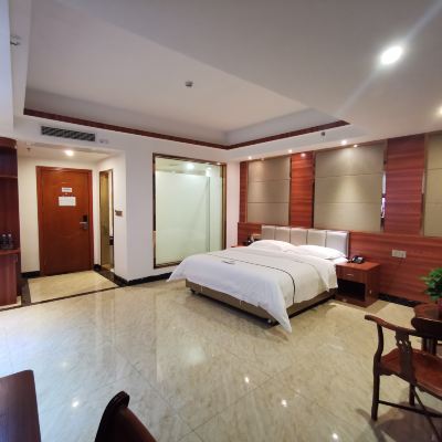 鑫逸·尊享行政大床房【睡眠床墊+寬敞明亮+親膚布草】 鶴山洋鑫商務酒店優惠