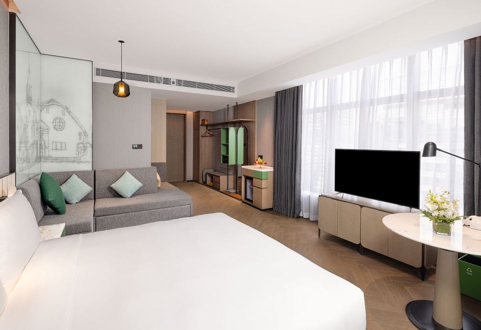 外星小神兽大床房