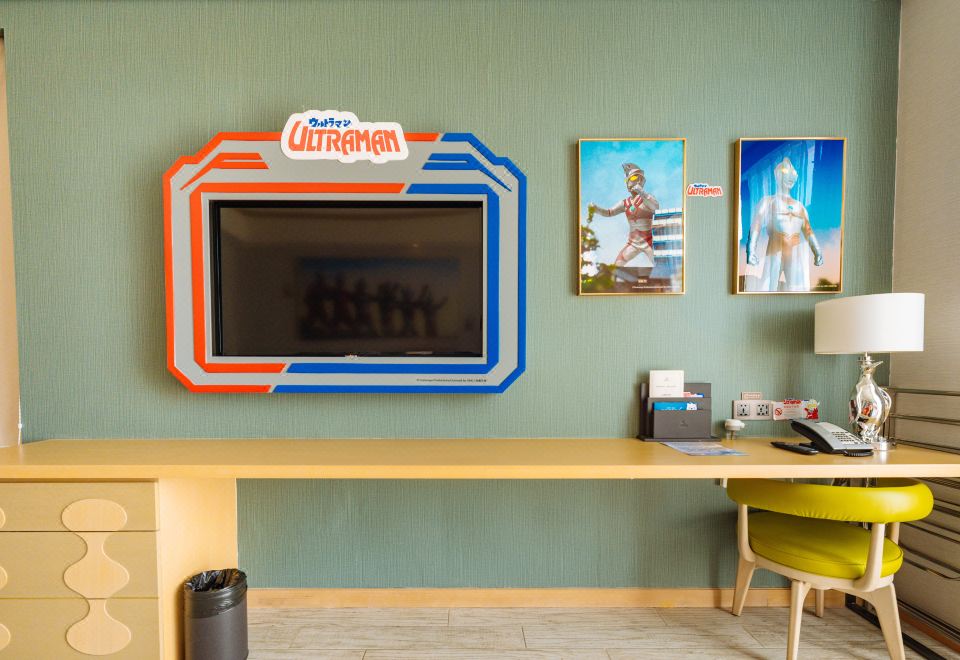 奥特曼豪华家庭房