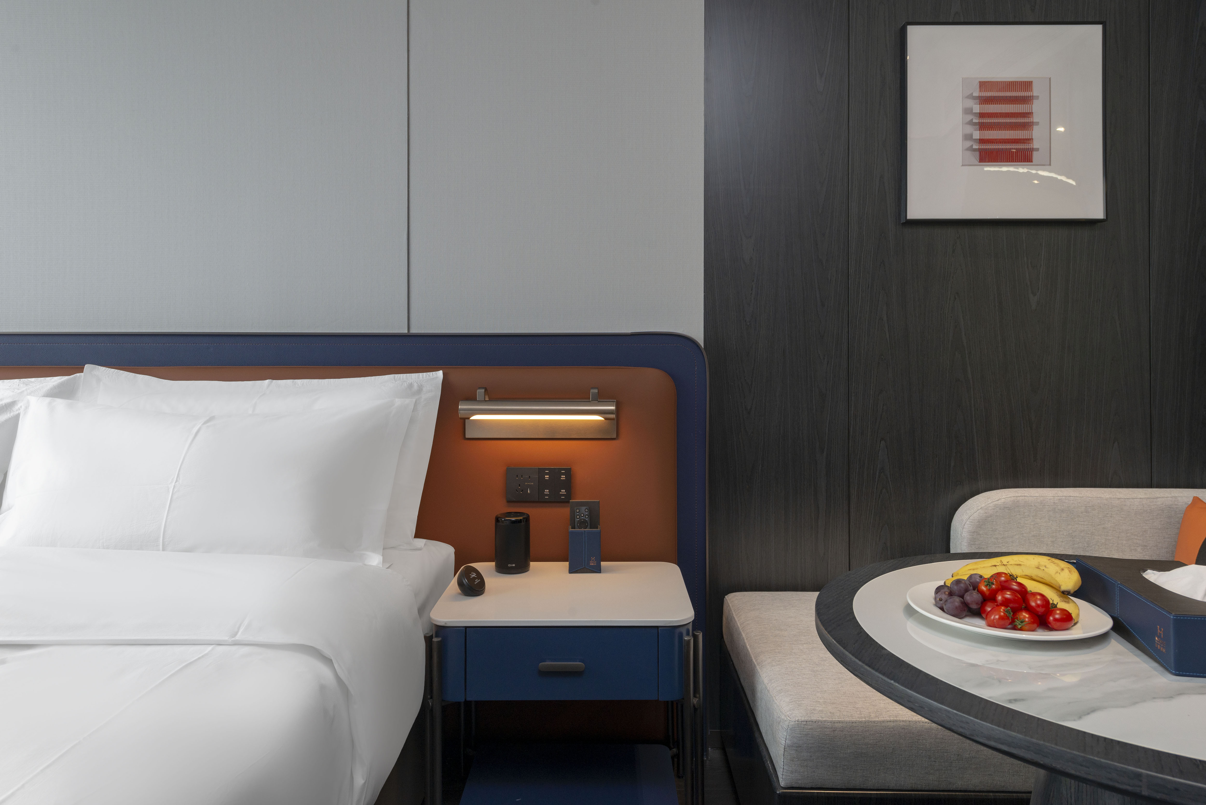 Tranquil Double Bed Room (Voice Control, Smart Toilet, Screen Mirroring)