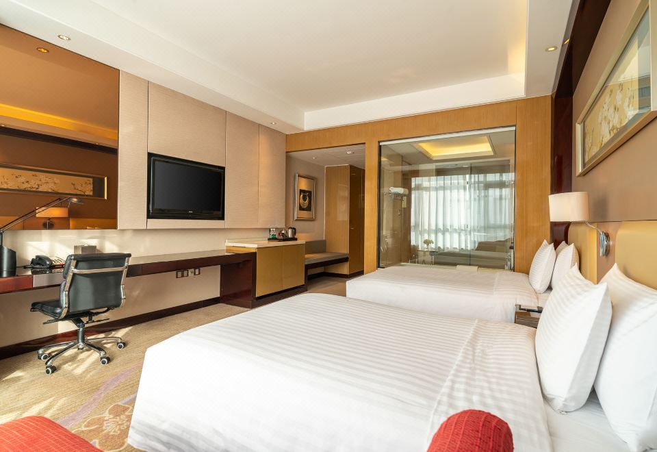 輕奢公寓雙床房-杜拉維特衞浴金可兒床墊超大豪華浴缸