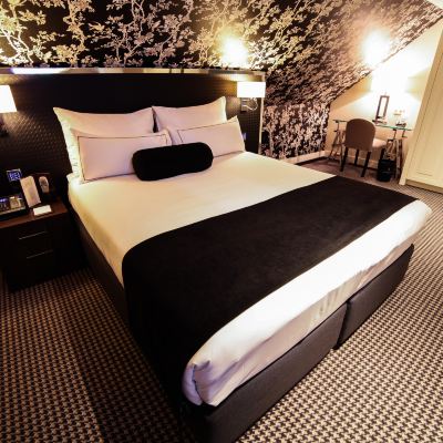 Attic Double Room (No View) Hotel Notting Hill Promo Code