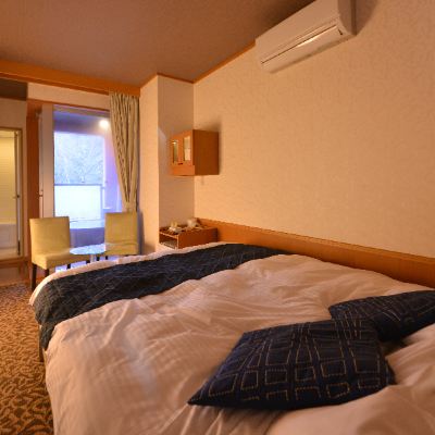 コンパクトクイーンベッドルーム　露天風呂付き 奥日光　源泉の宿　ゆの森 クーポン