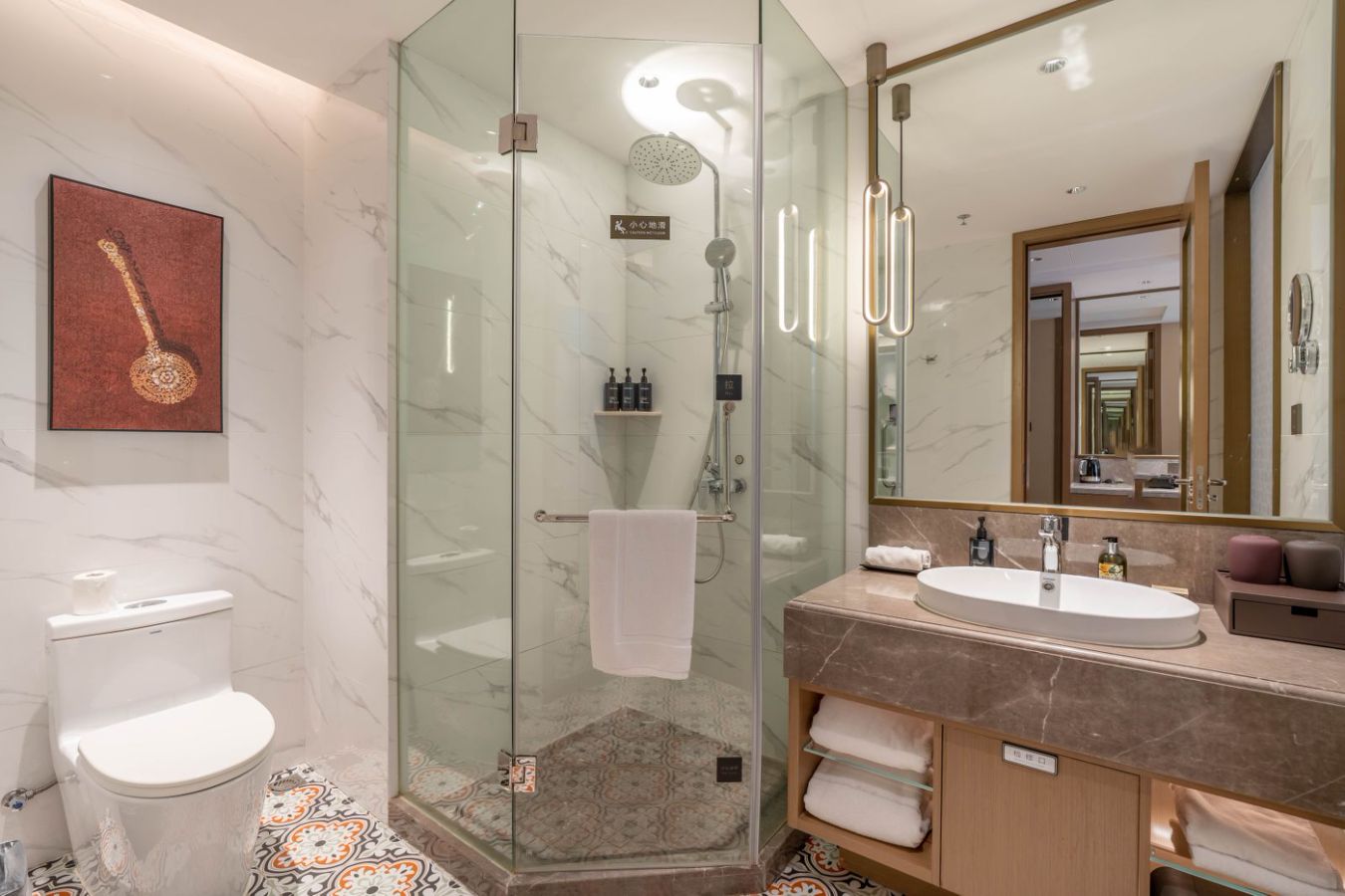 家庭双床房（加湿器+金可儿舒睡床品+小冰箱）