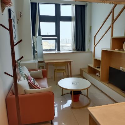 清新觀景大床房【高層景觀＋冰箱洗衣機+舒睡+通風】 五緣度四季精品公寓（廈門高崎機場店）優惠