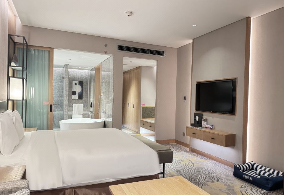 Crowne Plaza Kunming Ancient Dian TownComfy Queen Room