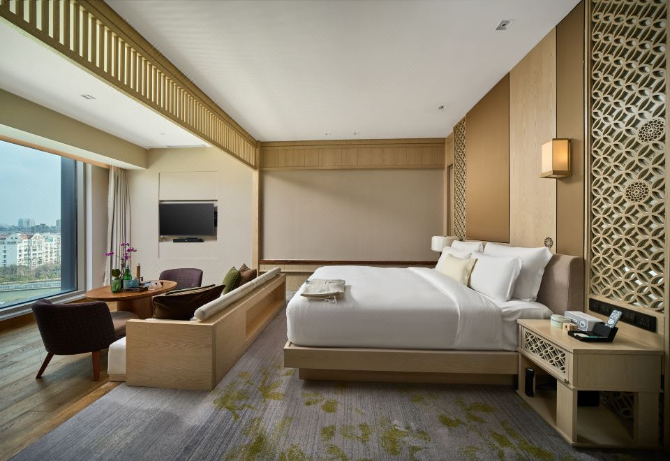 The Anandi Hotel & Spa ShanghaiExecutive Suite