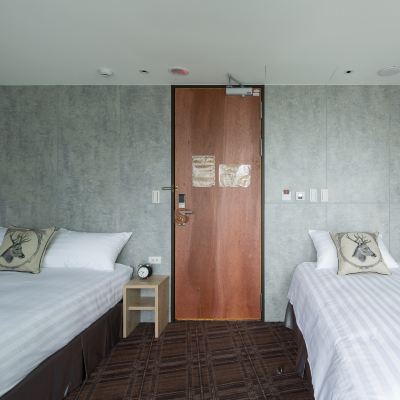 高級三人房 路徒行旅-中華館優惠