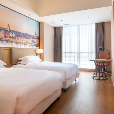 豪華雙床房 維也納國際酒店（福州台江萬達高湖龍福店）優惠