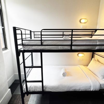 Twin Room with Shared Bathroom Melbourne Central YHA Promo Code