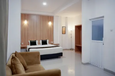 Townhouse Oak Polamas Residence Hotels in 