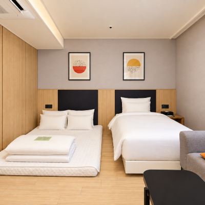 Family Korean Ondol & Bed Hound Hotel Busan Station Promo Code