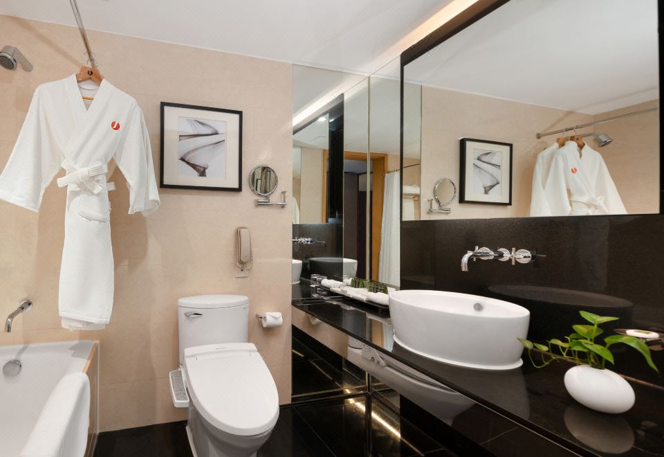 Jianguo Hotel GuangzhouExecutive Superior Twin Room