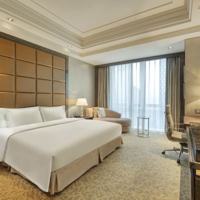 高級行政大床房 北京朝陽悠唐皇冠假日酒店優惠