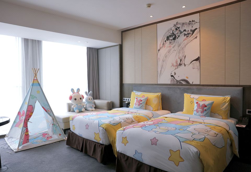 家庭亲子双床房（卡通萌宠主题）