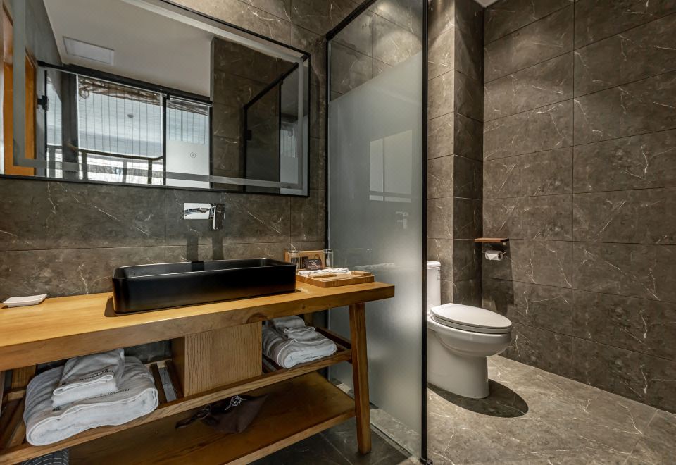 Xunyin Hot Spring HotelXiyue Double Bed Room