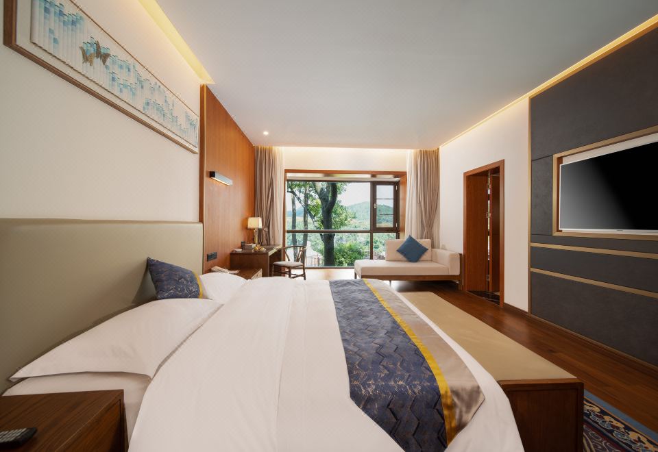 园林观瀑大床房