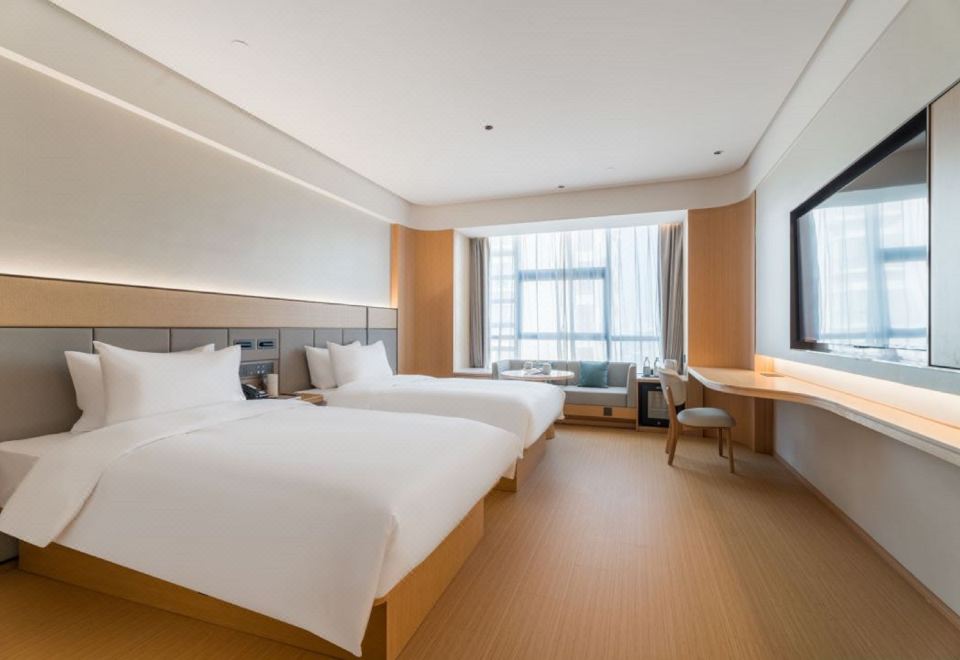 高级双床房（65寸可投屏电视+禅茶香氛加湿器+小冰箱）