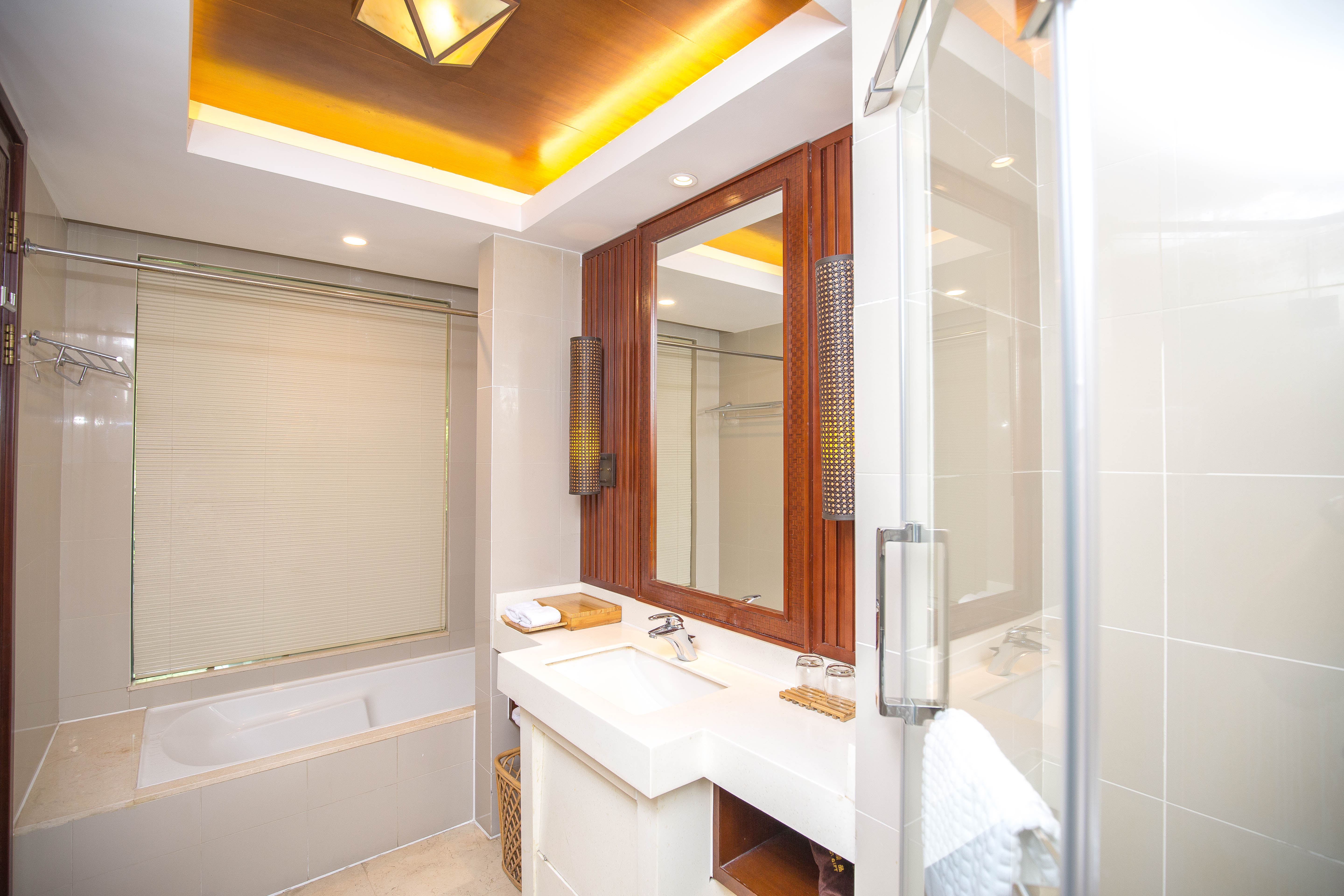 Huanxiu Resort & Spa Hotel主樓大床房