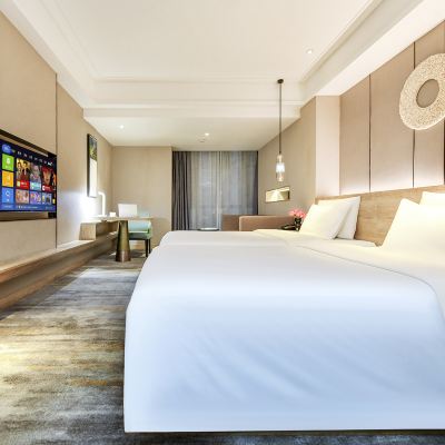 雅緻雙床房（夢百合零壓床墊+高速吹風機+乾濕分離衛生間） 紅墣假日江景飯店（重慶洪崖洞解放碑步行街店）優惠