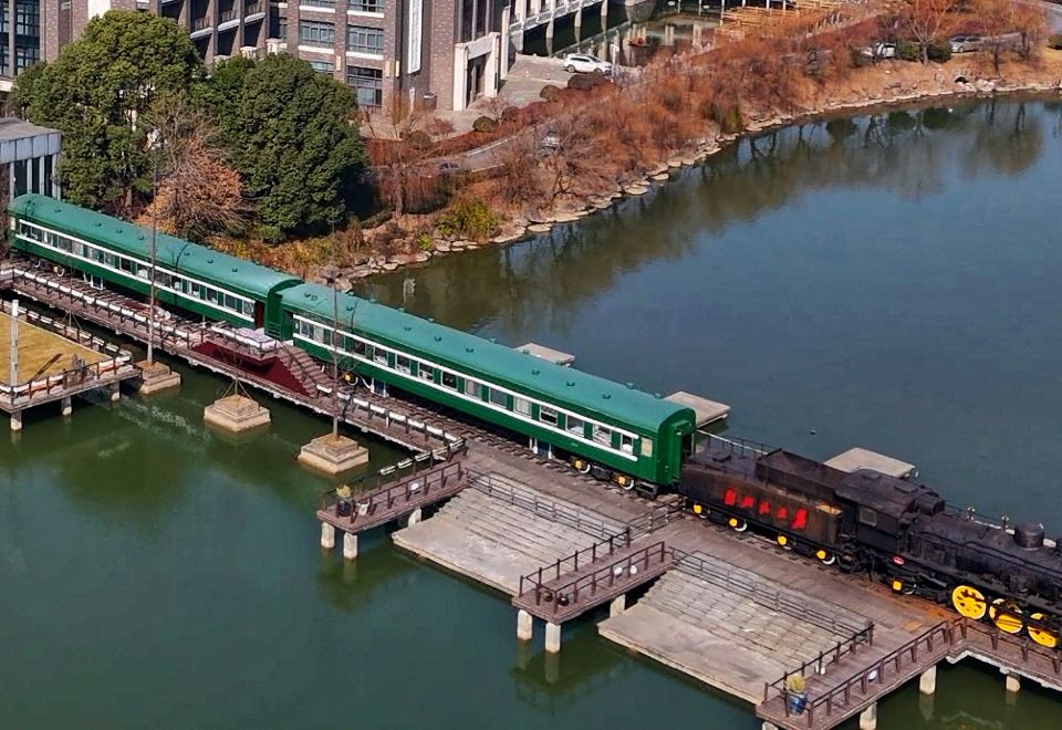 逍遙居（火車主題套房）