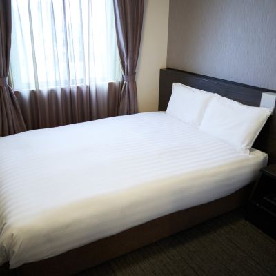 大床房（可吸菸） Dormy Inn飯店-東室蘭天然溫泉優惠