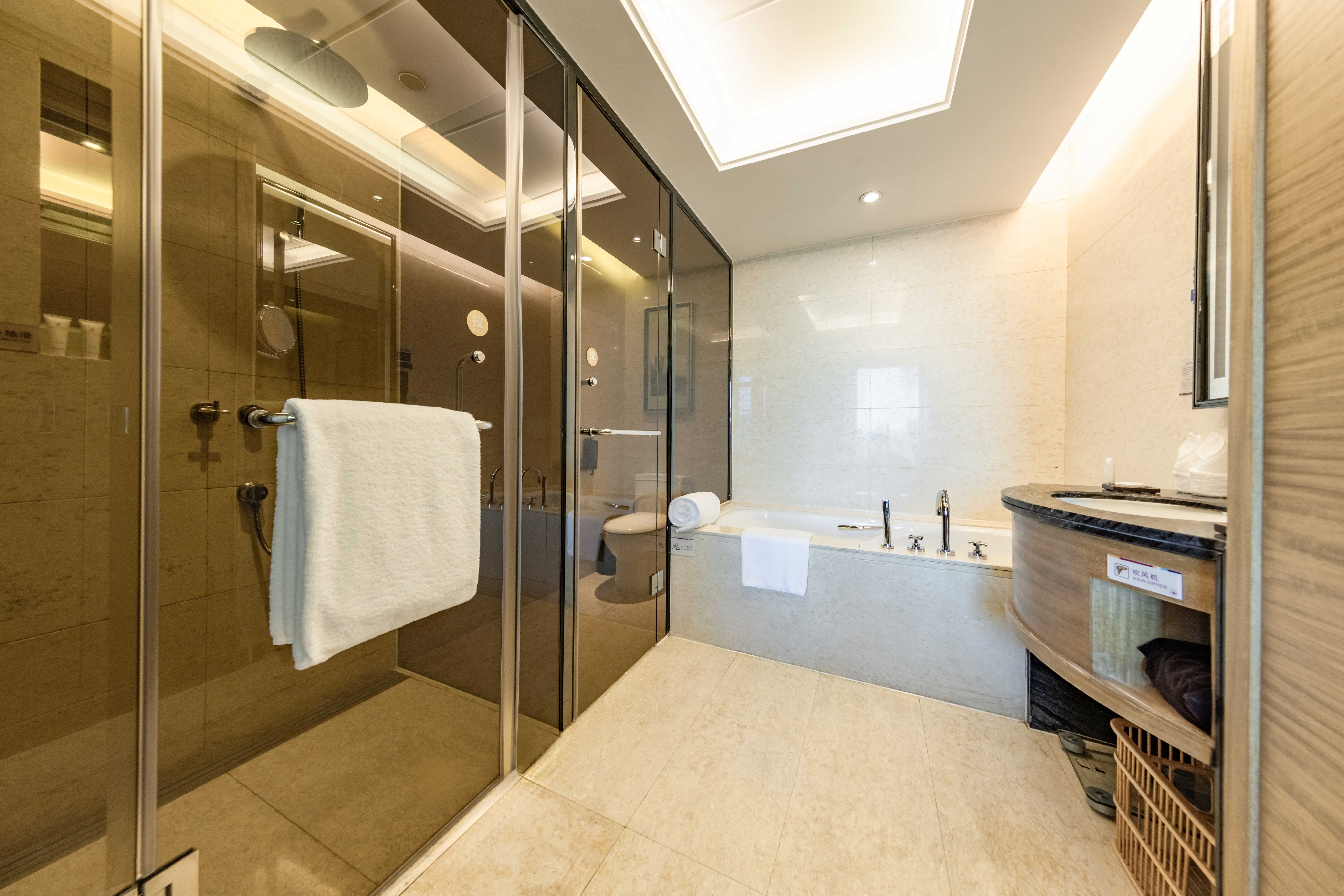 Shenzhen YANGBANGLANGYUE International HotelCity View Queen Room