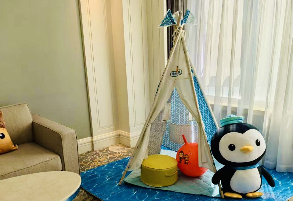Courtyard by Marriott Shanghai FengxianOctonauts Theme Family Suite