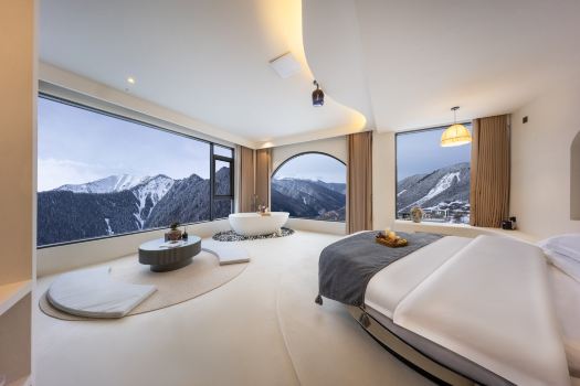 Qianyu Cloud Lodge · Oxygen-Supply Smart Mountain Stay