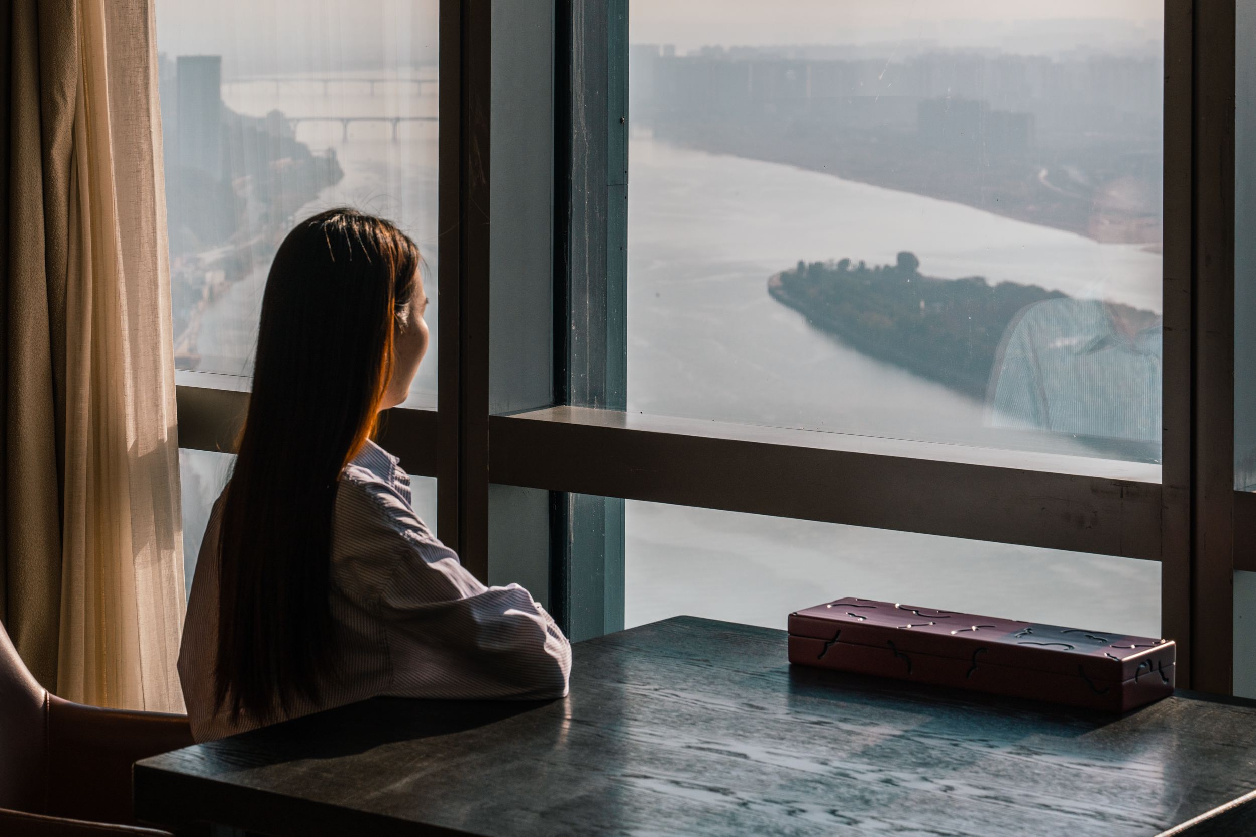 Grand Hyatt Changsha嘉宾轩豪华江景大床房（270°橘洲江景）