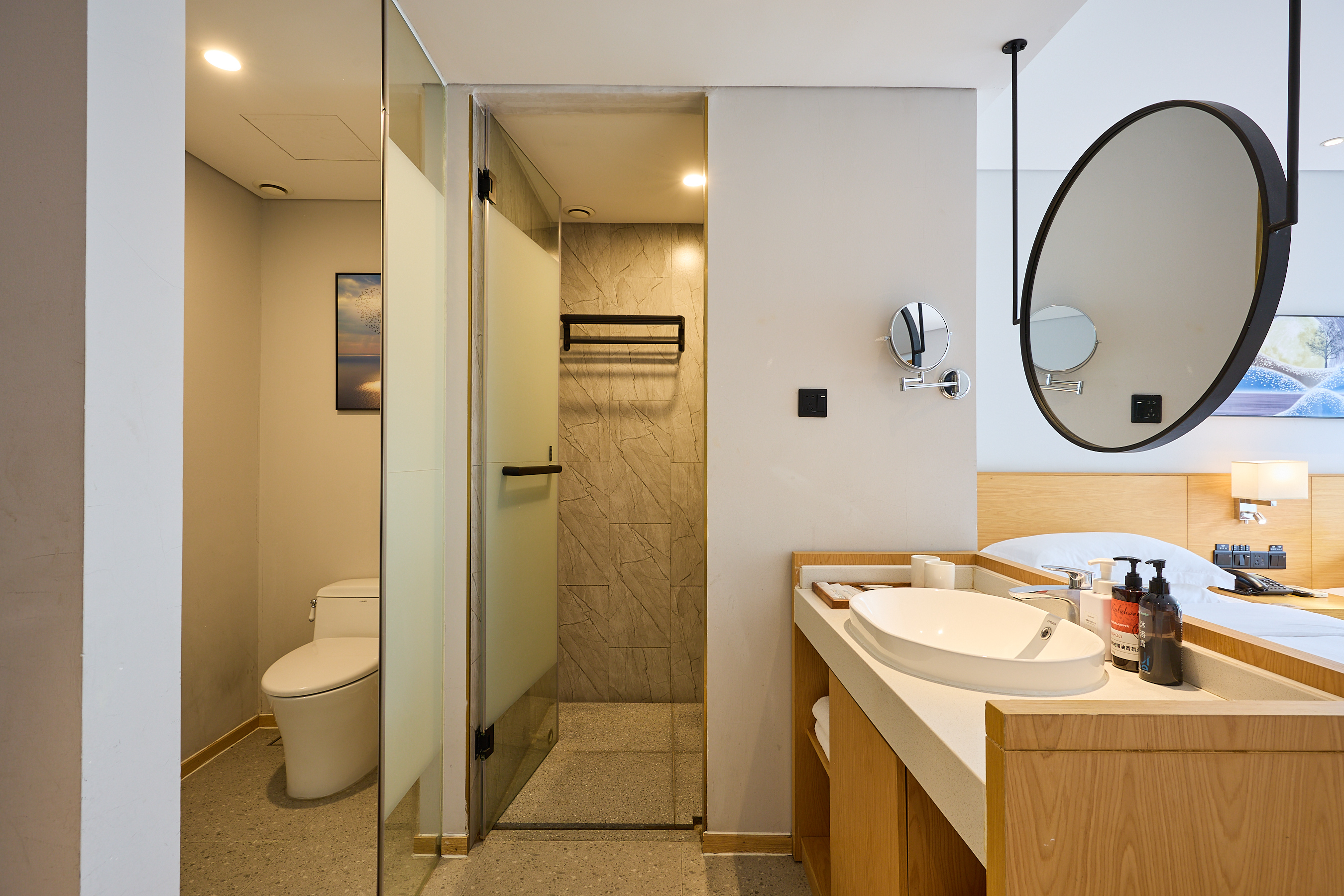 Floral Hotel · Memorize Scene Yangshuo West Street hotel高级双床房『至臻床品』