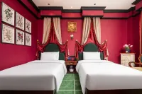 Huocheng Xiangyeli Castle Hotel