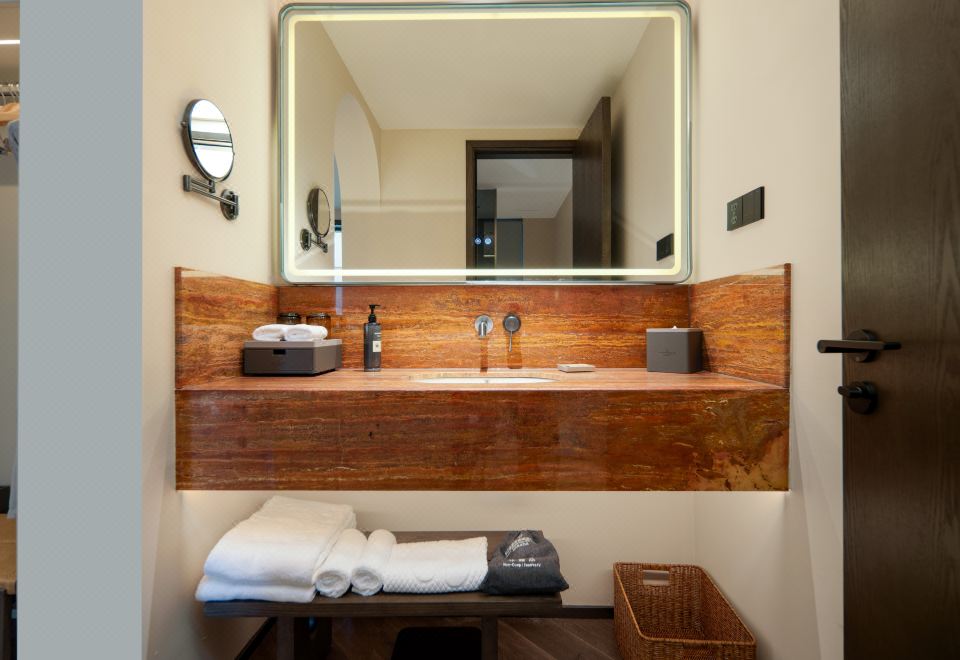 君悦别墅庭院大床房