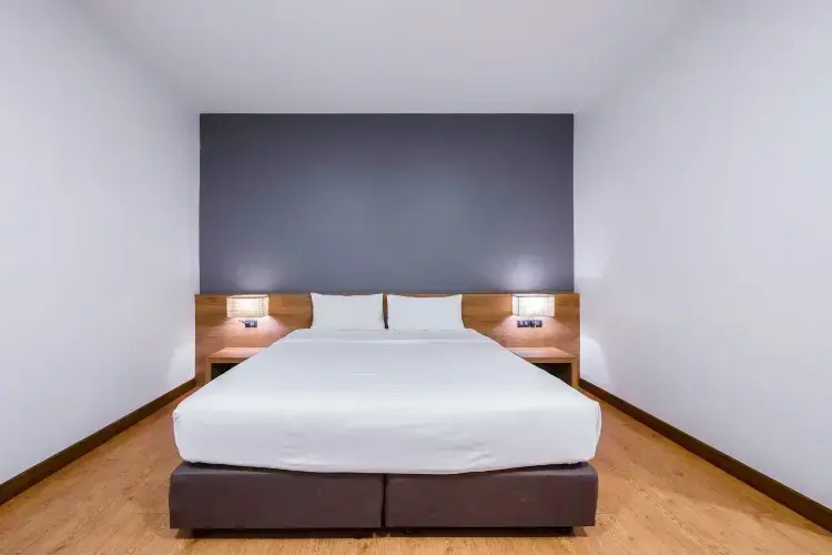 ห้องดีลักซ์เตียงคิงไซส์ไม่มีหน้าต่าง