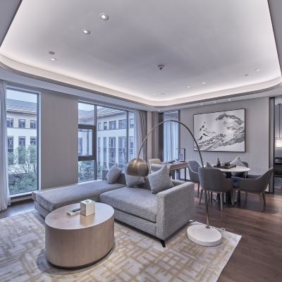 豪華兩房一廳套房 新興雲浮雅途酒店優惠