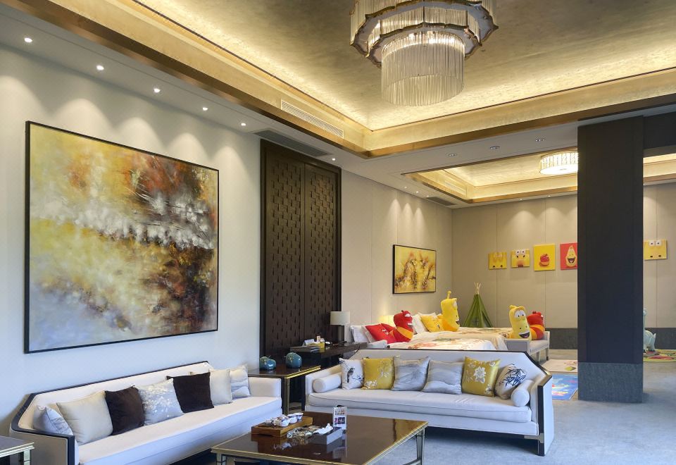 爆笑虫子亲子房