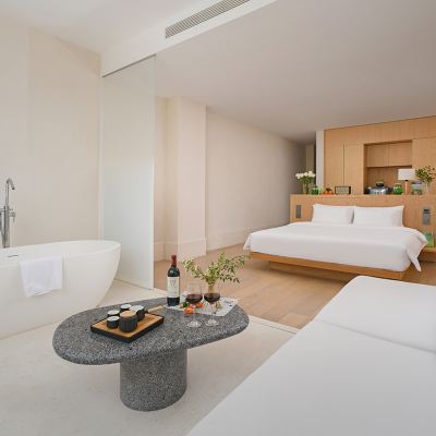 茶語套房（智能客控+超大外窗+星級床品+超大浴缸） XW Hotel 璽程設計飯店（深圳華僑城創意園店）優惠