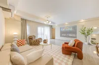 Xishuangbanna Jinghong SKY Luxury Riverside Boutique Hotel Hotels in 