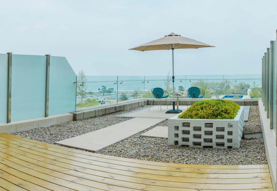 露臺海景雙床房