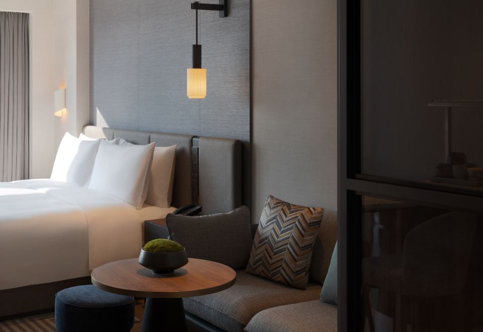 豪华大床房（私享Coffee机+Minibar）