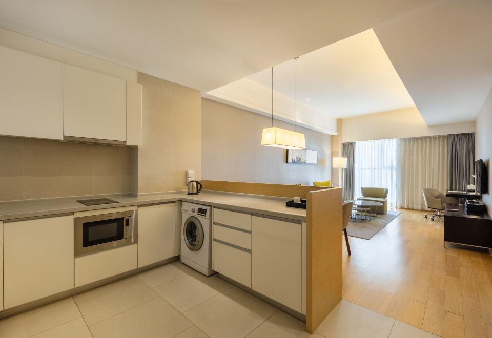 兩室行政房 | 全套廚房設備+雙衞生間+洗衣機