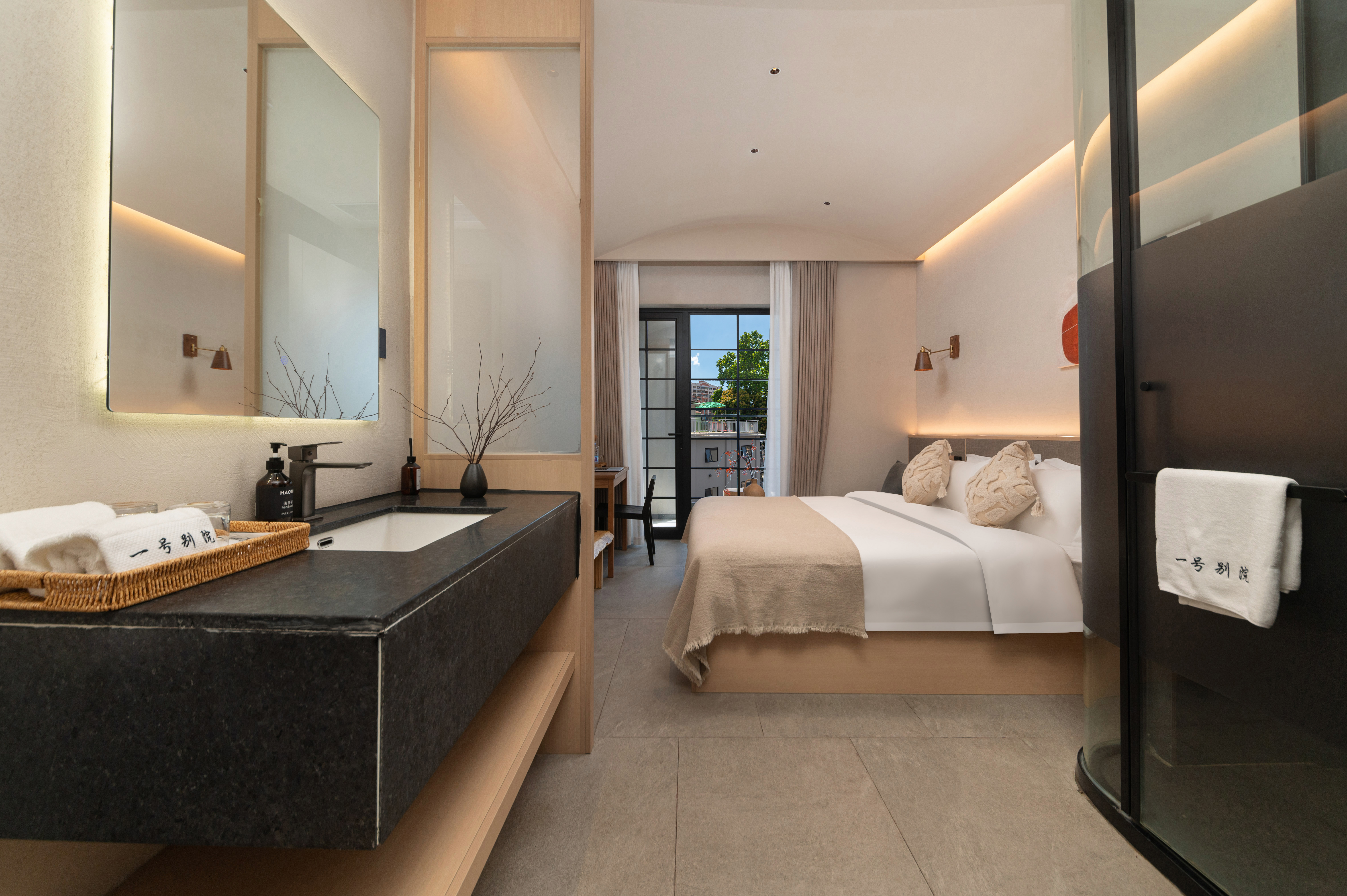 庭苑 · 露臺大床房